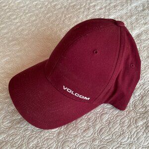 New Volcom Flexfit Maroon Hat Ballcap S/M